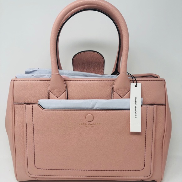 Marc Jacobs Handbags - Marc Jacobs Pink Leather Tote
